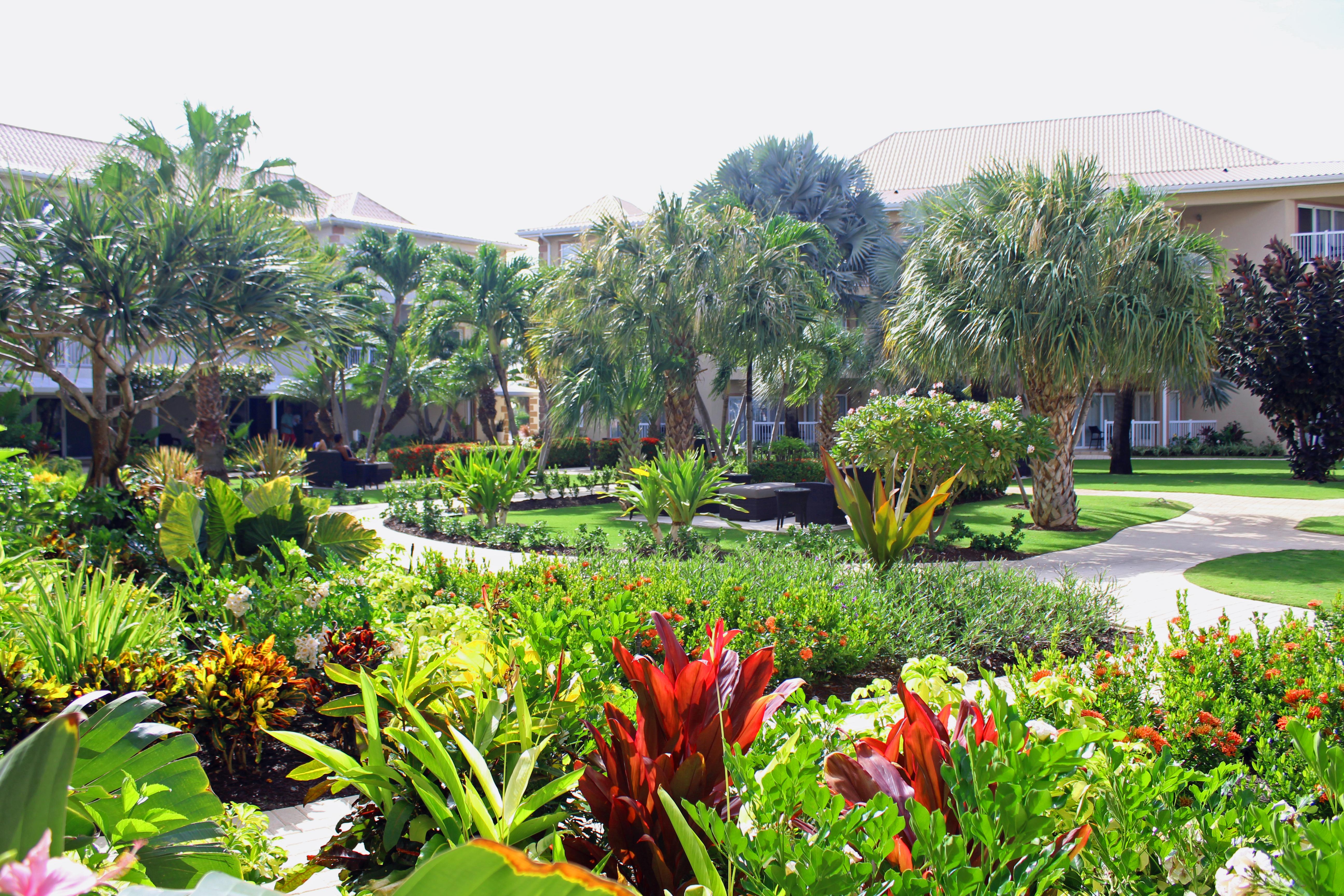 The Grand Caymanian Resort George Town Exterior foto
