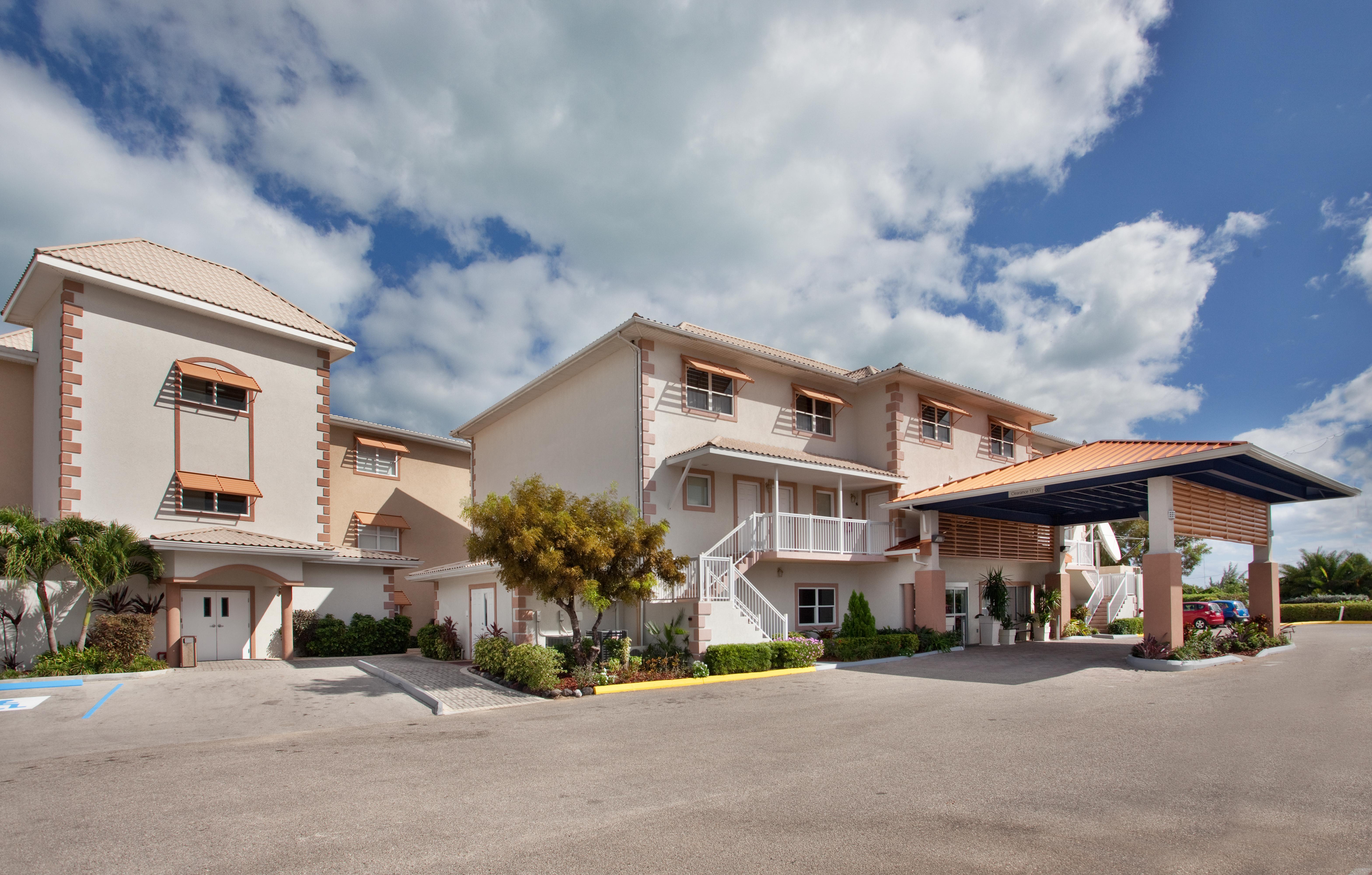 The Grand Caymanian Resort George Town Exterior foto