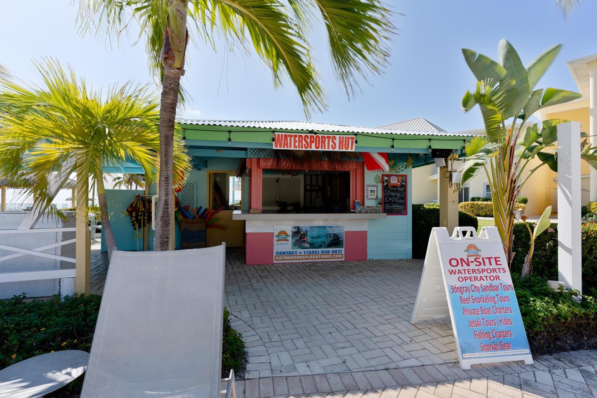 The Grand Caymanian Resort George Town Exterior foto