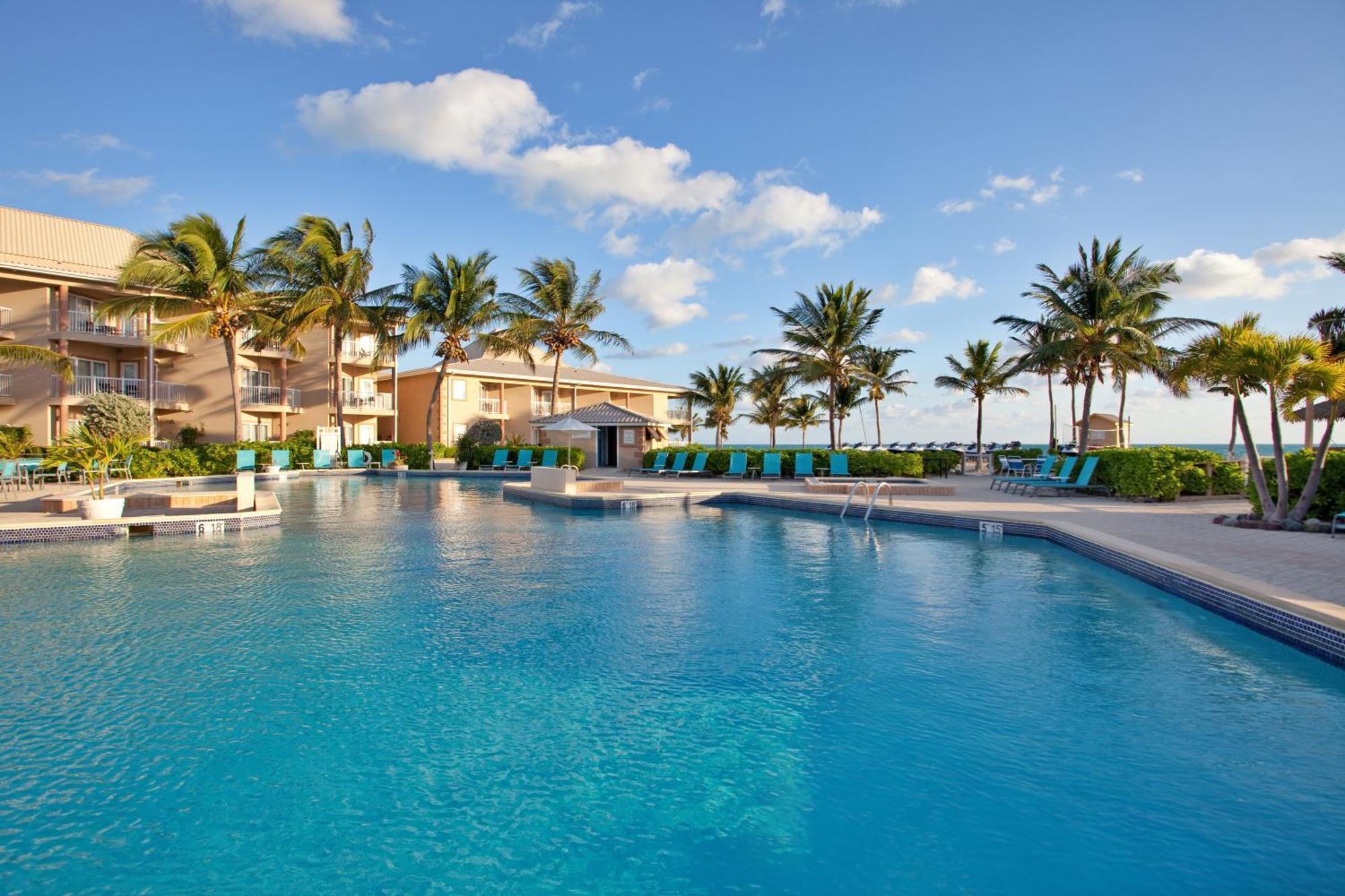 The Grand Caymanian Resort George Town Exterior foto